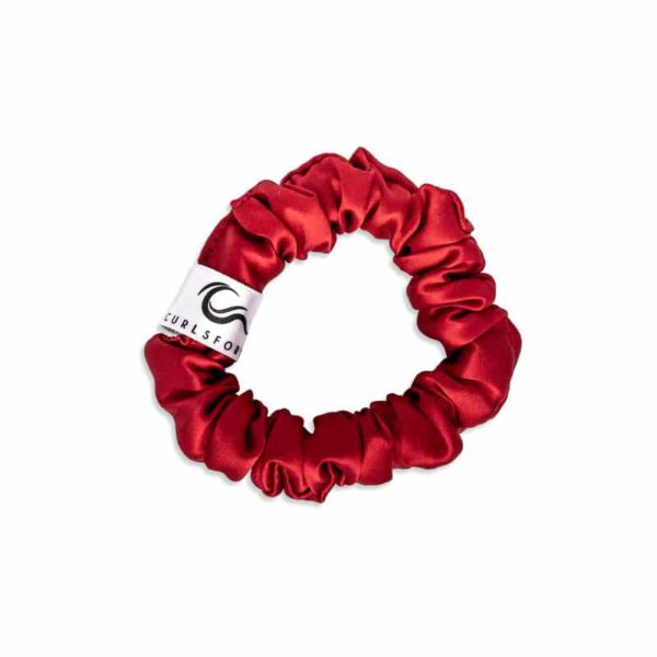 Silke Scrunchies i Medium størrelse fra vores eget CurlsForYou mærke i farven Red